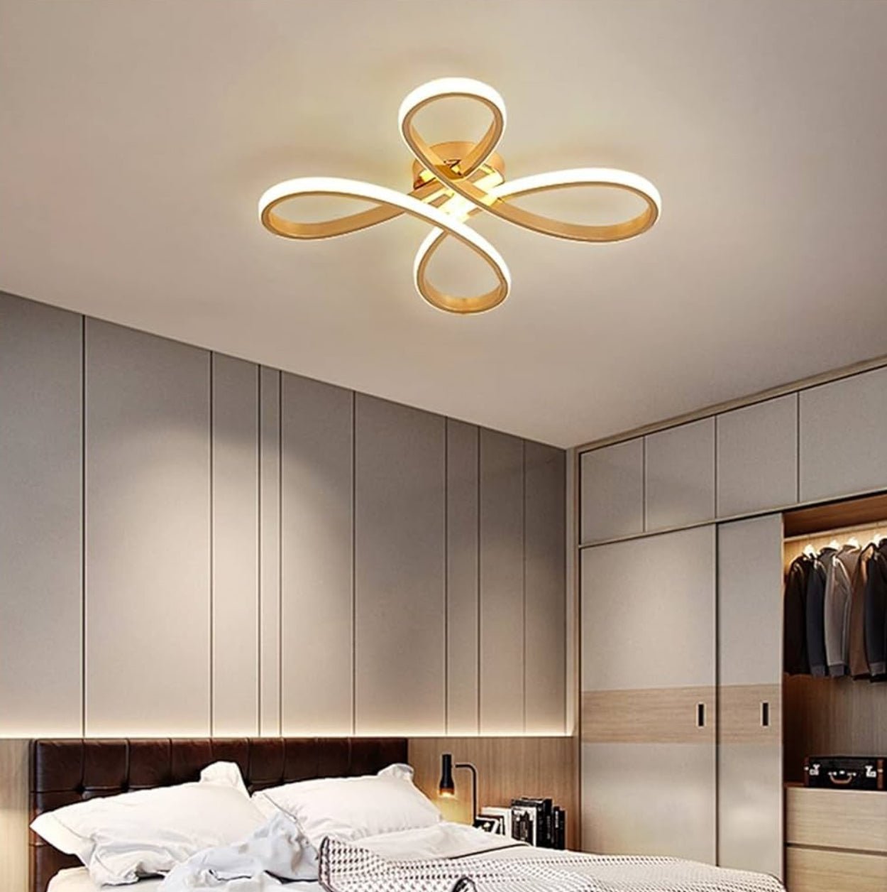 Novelle Modern Luxury LED Flush Month Light - Taklampa (Gold) – Exklusiv belysning från Lumixy